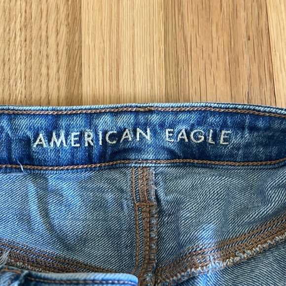 American Eagle Mom Jean - Picture 6 of 7